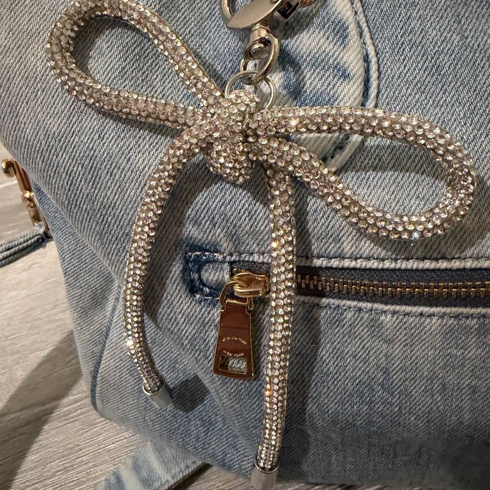 Rhinestone Bow Bag Charm -Silver